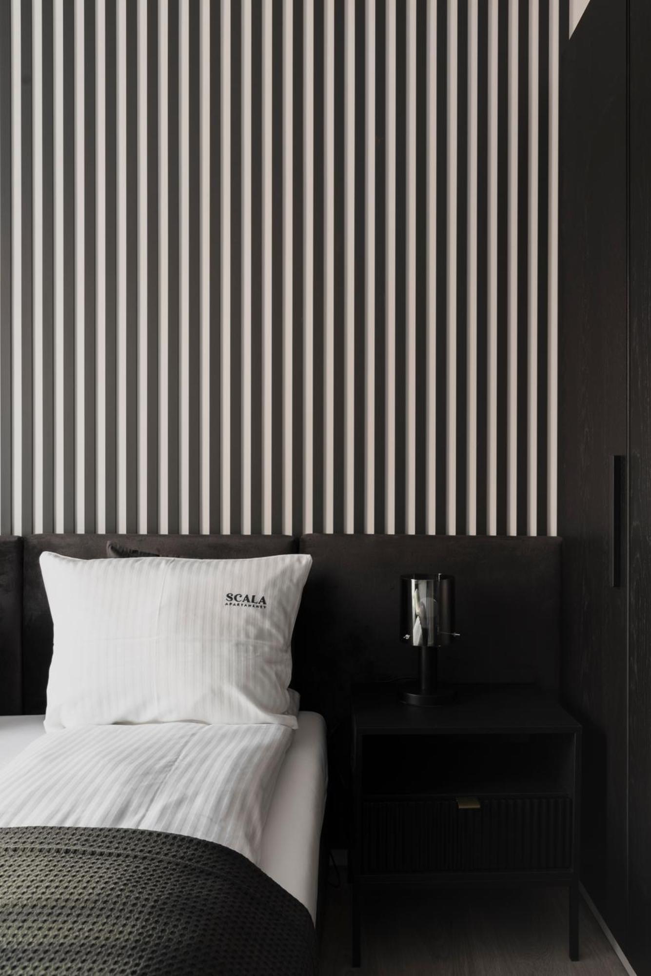 Scala 60D City Center Apartments With Parking By Lion Apartments Gdańsk Exteriör bild