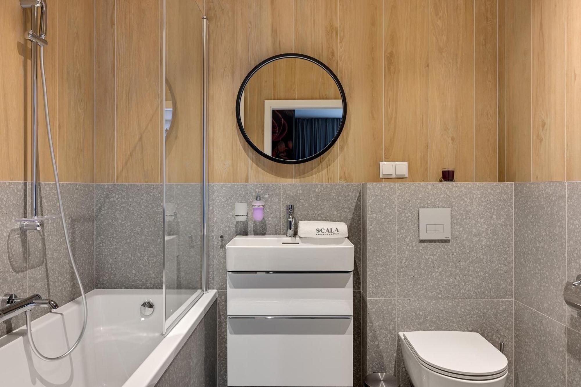 Scala 60D City Center Apartments With Parking By Lion Apartments Gdańsk Exteriör bild