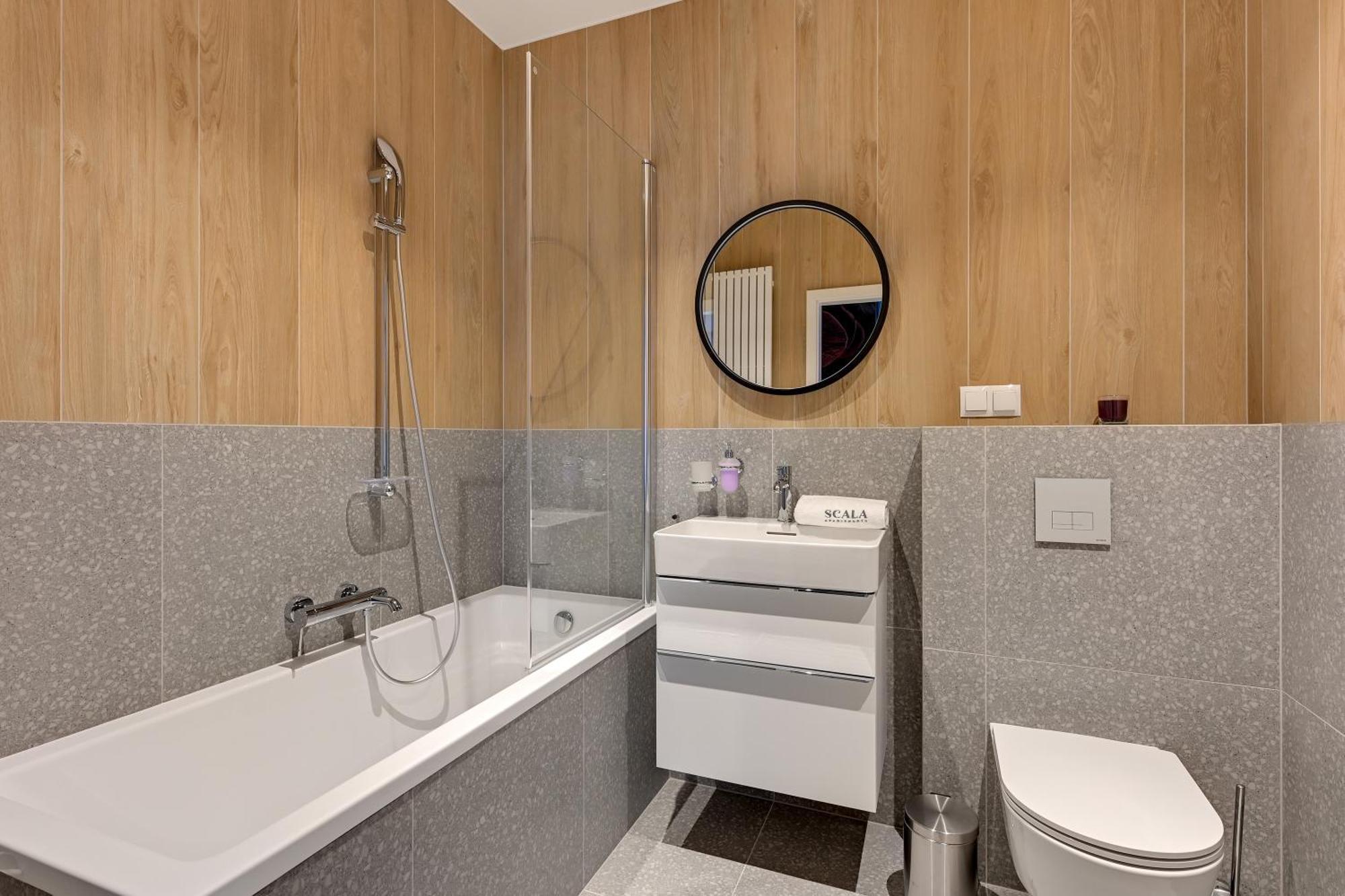 Scala 60D City Center Apartments With Parking By Lion Apartments Gdańsk Exteriör bild